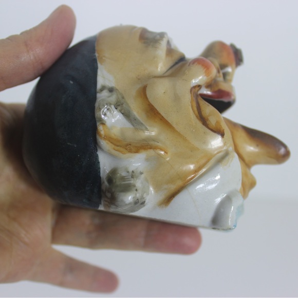 Vintage Humorous Ceramic Ashtray, Drunk with Bee on Nose Man Face Hand Painted - Picture 8 of 8